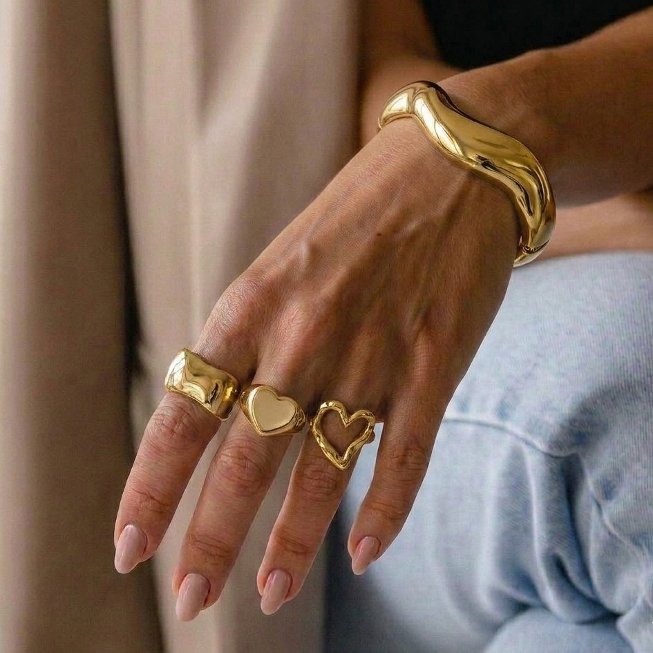 Elani Wave Bangle Bracelet