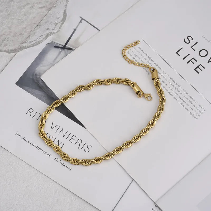 Willa Gold Chunky Chain Necklace