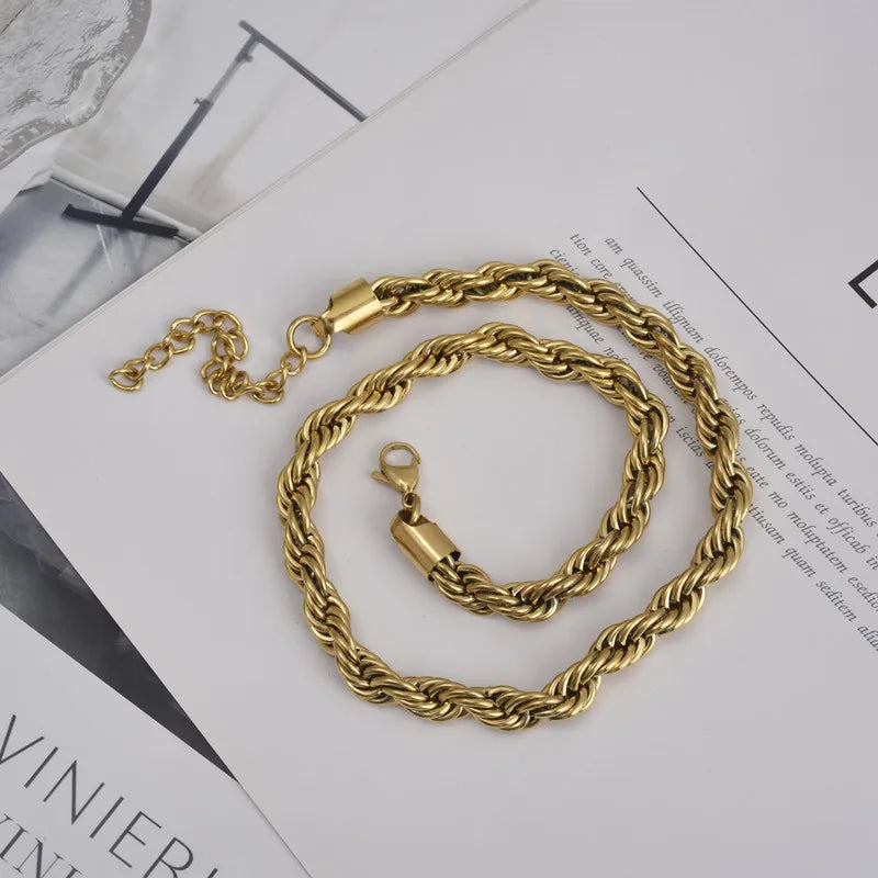 Willa Gold Chunky Chain Necklace