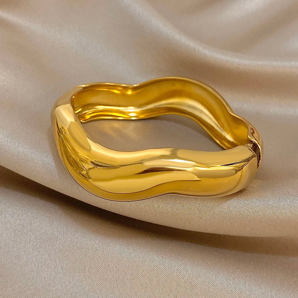Elani Wave Bangle Bracelet