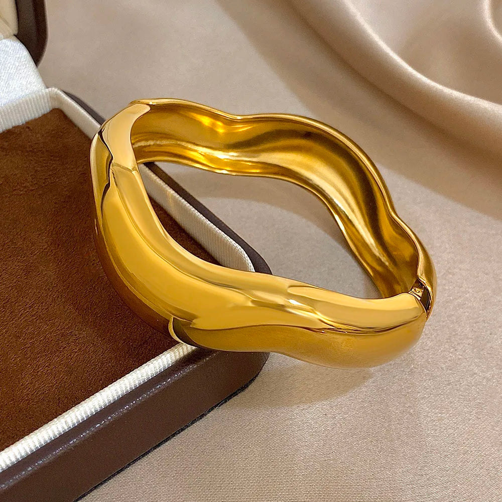 Elani Wave Bangle Bracelet