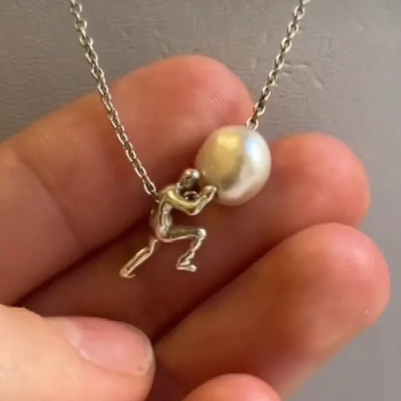 Vera Pearl Pendant Necklace