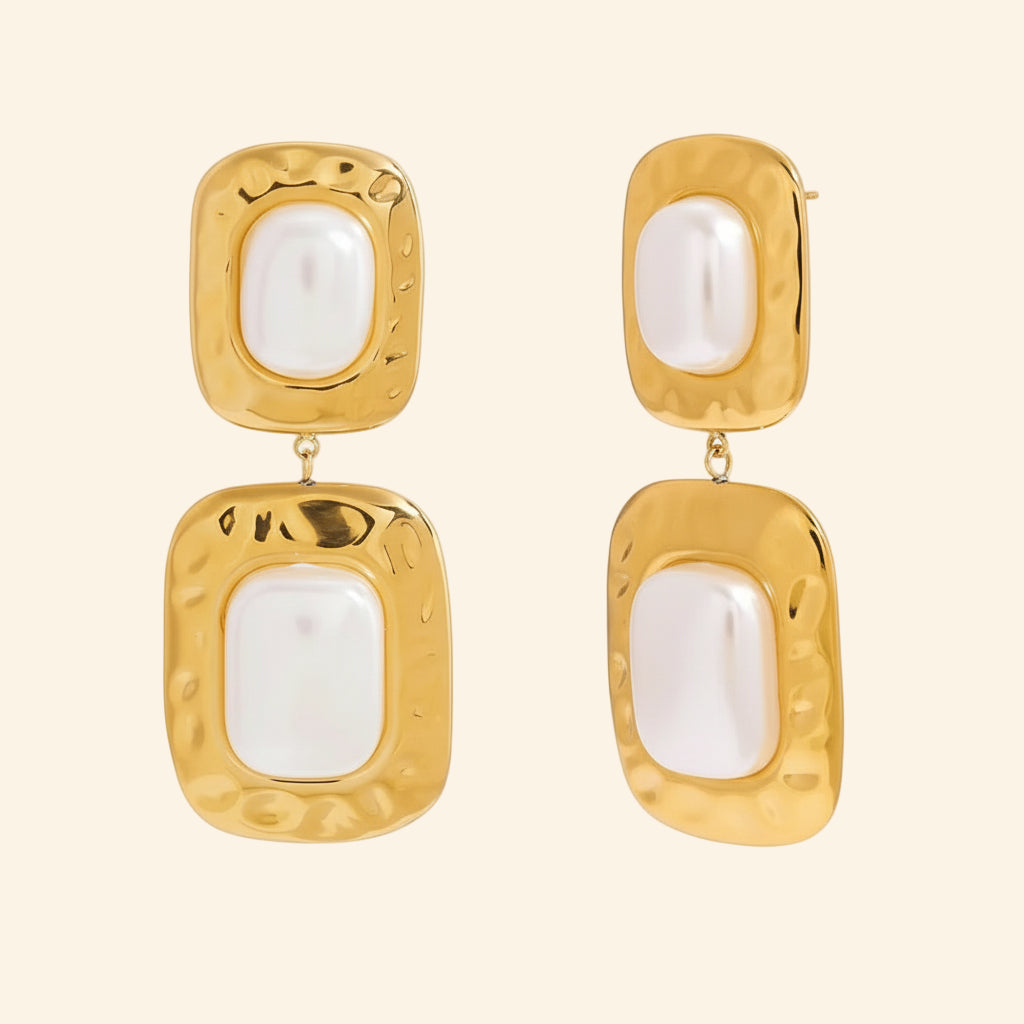 Anna Pearl Earrings