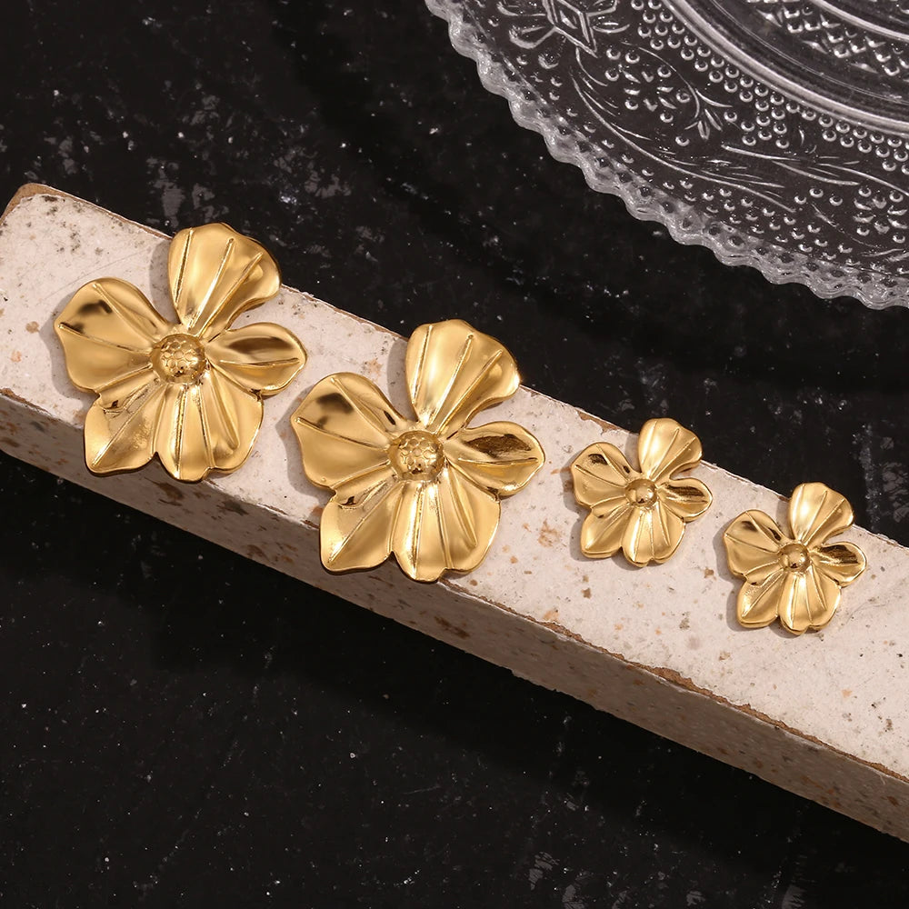 Piper Flower Stud Earrings