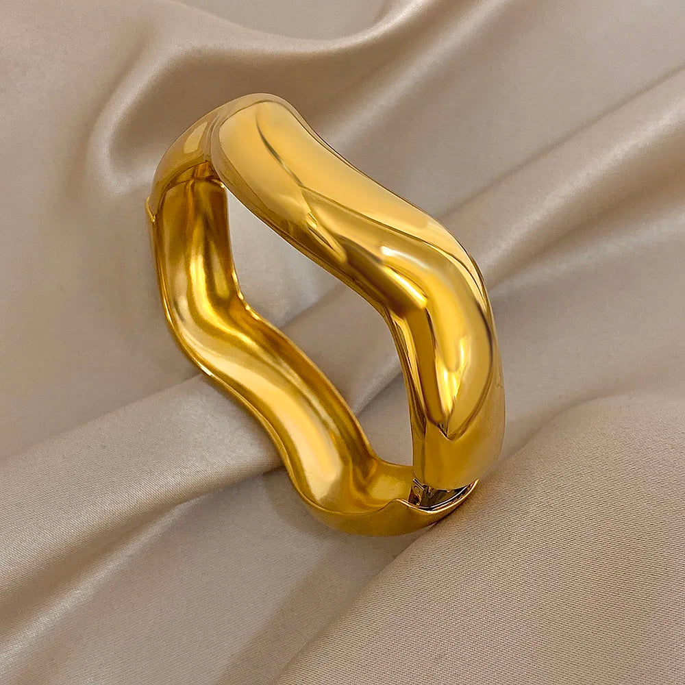 Elani Wave Bangle Bracelet