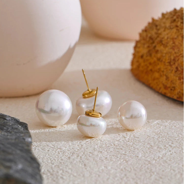 Bridget Classic Pearl Earrings