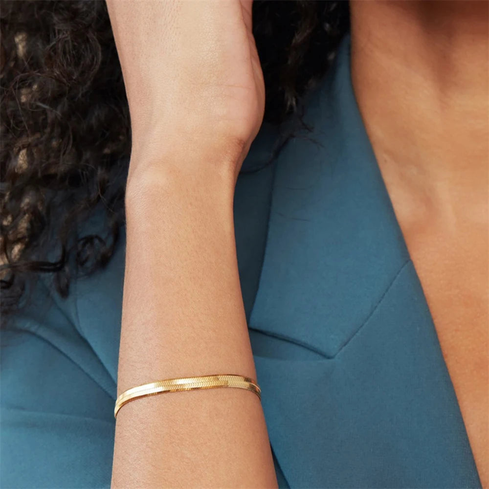 Imogen Gold Herringbone Bracelet