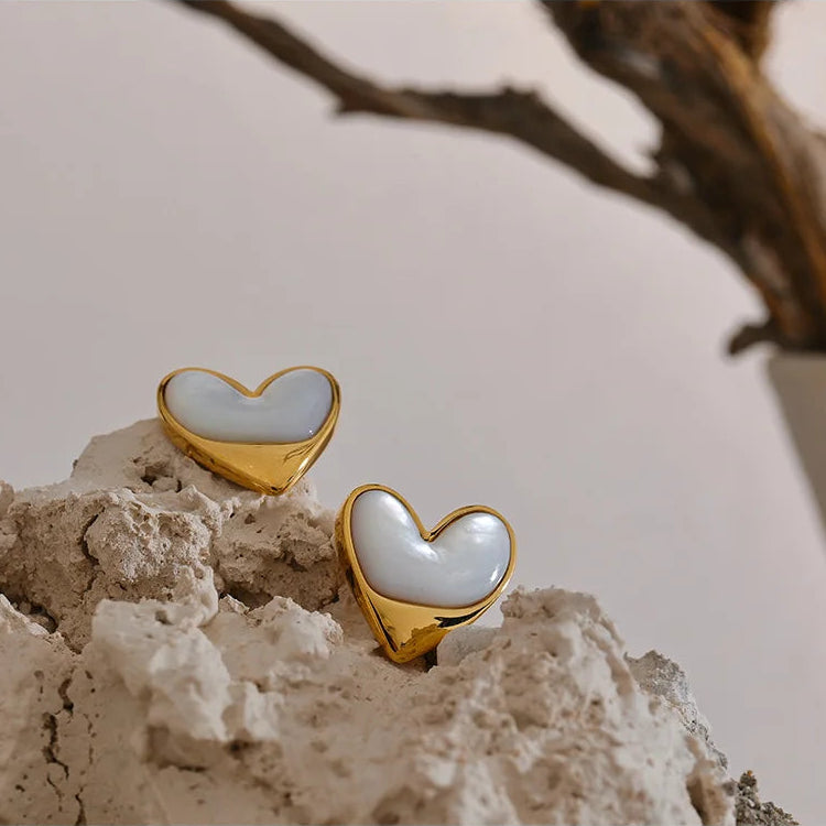 Camila Heart Pearl Earrings