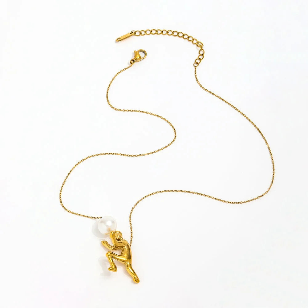 Vera Pearl Pendant Necklace