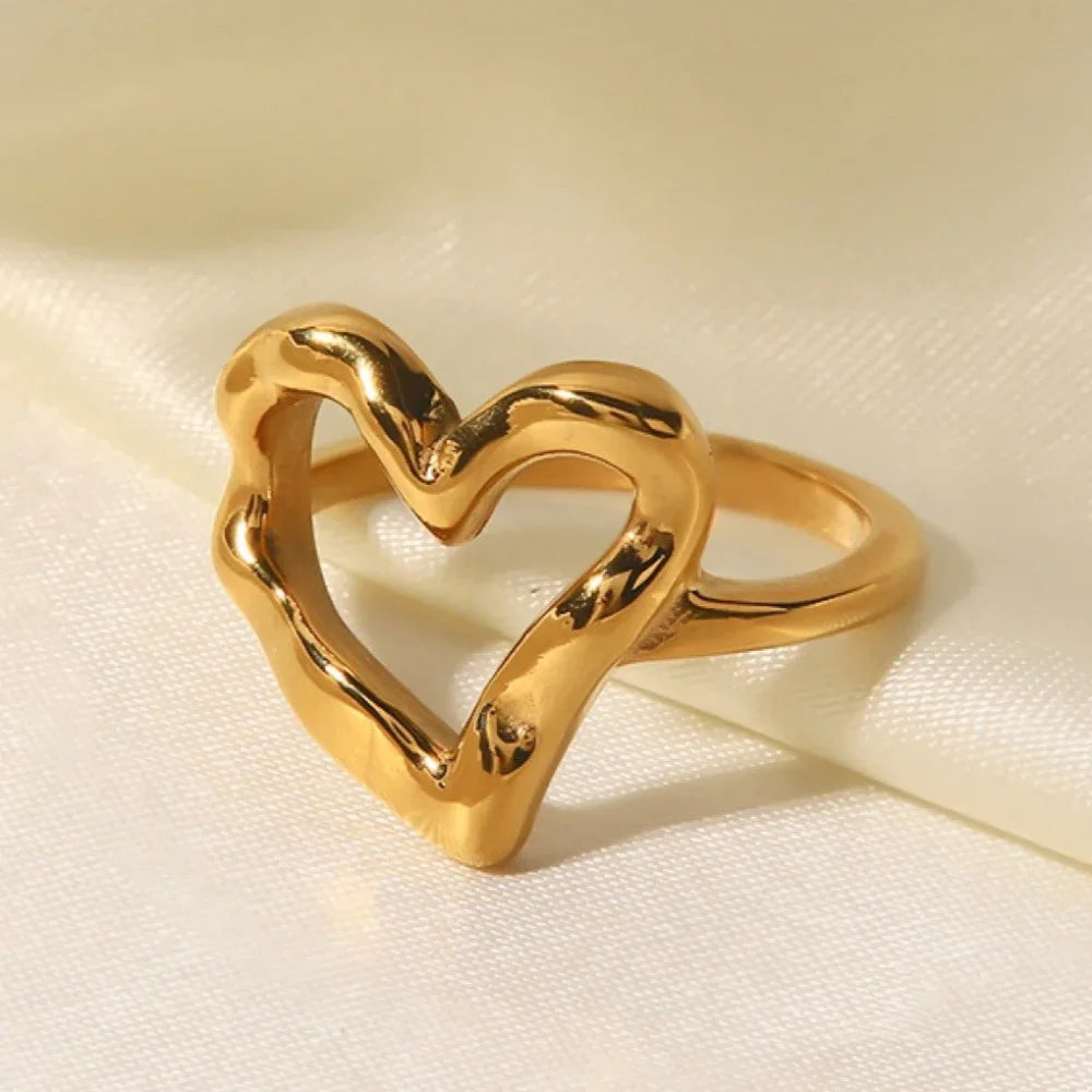Rosalind Heart Ring