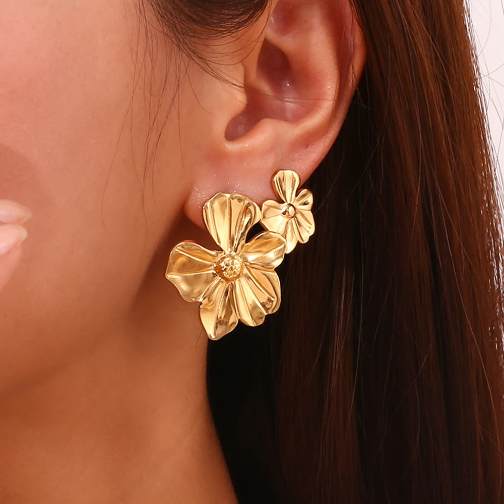 Piper Flower Stud Earrings