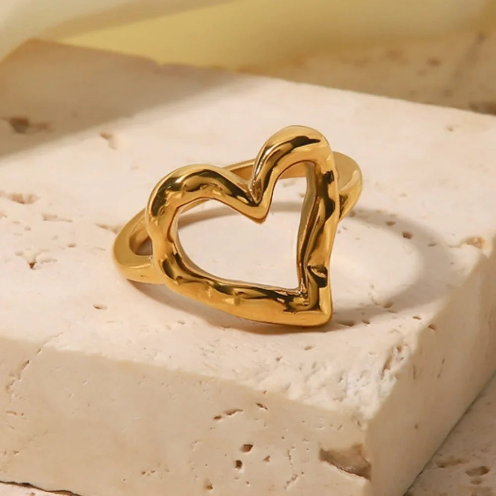 Rosalind Heart Ring