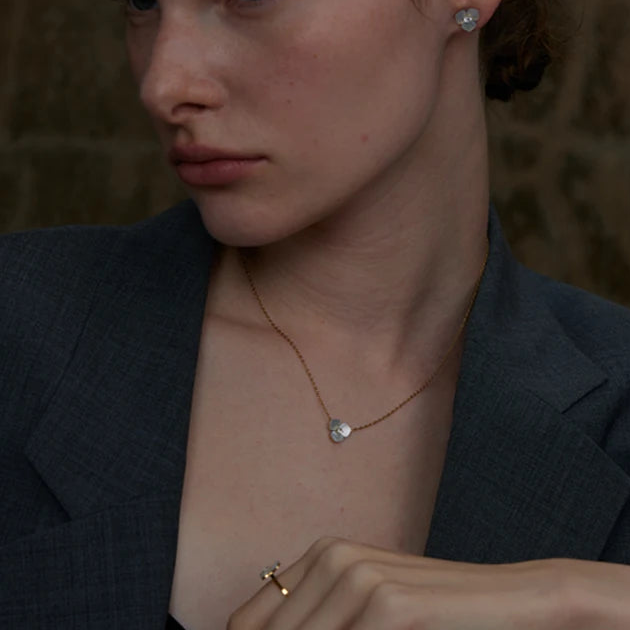 Daizy Flower Necklace