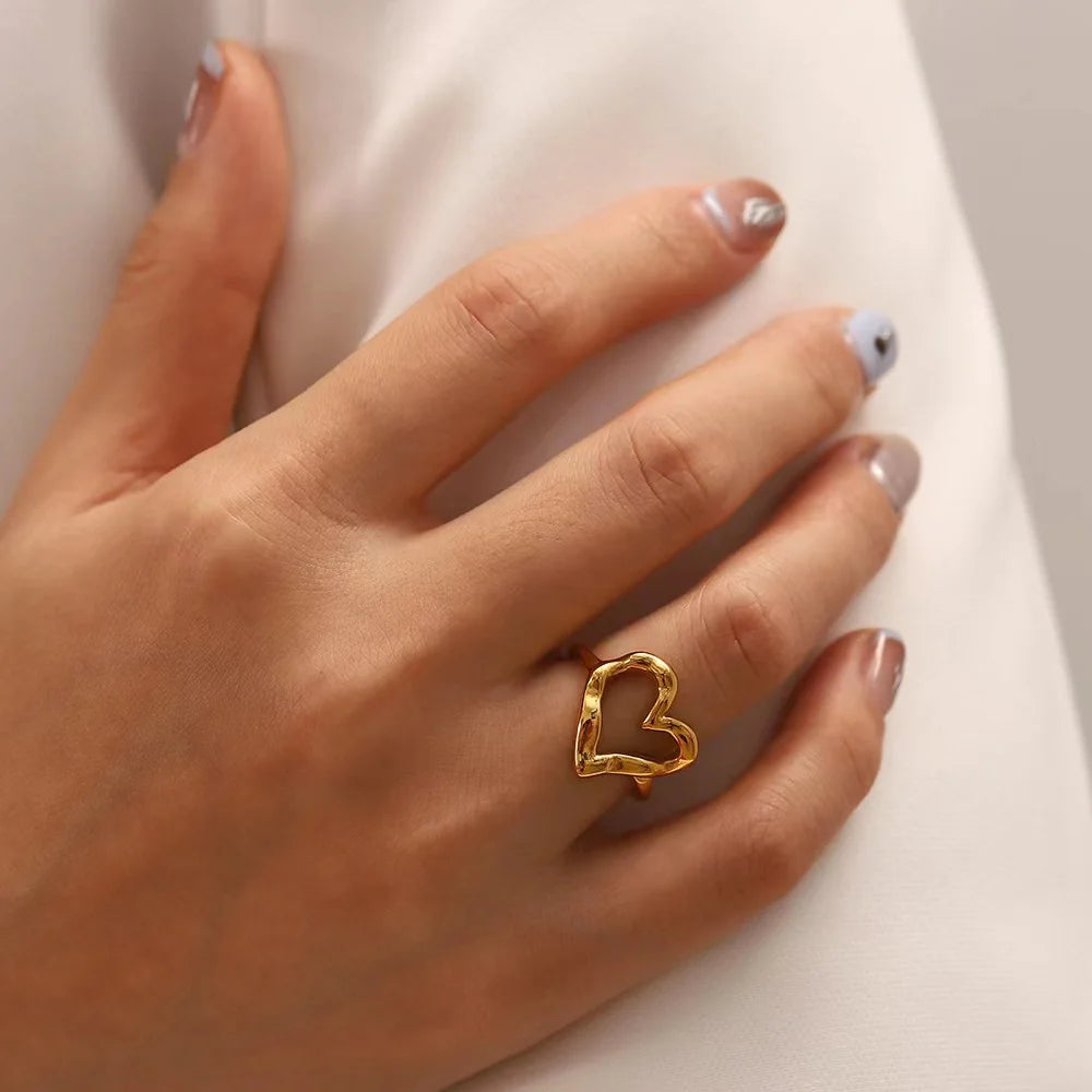 Rosalind Heart Ring