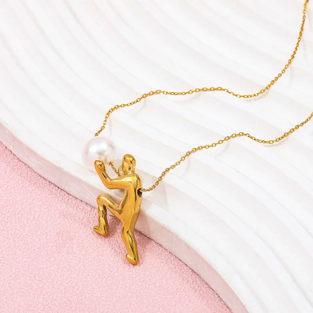 Vera Pearl Pendant Necklace