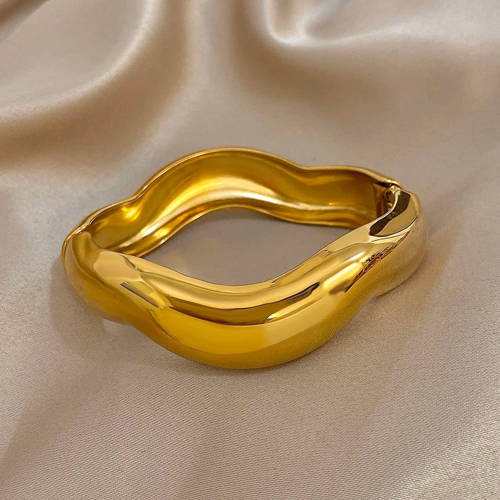 Elani Wave Bangle Bracelet