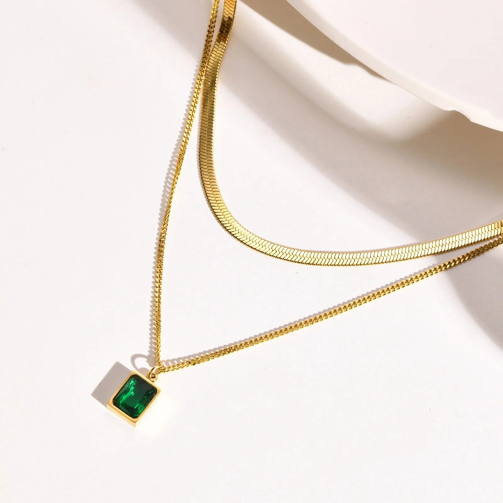 Stella Emerald Necklace