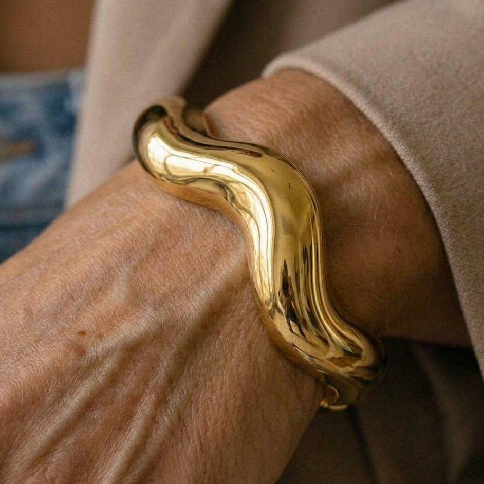 Elani Wave Bangle Bracelet